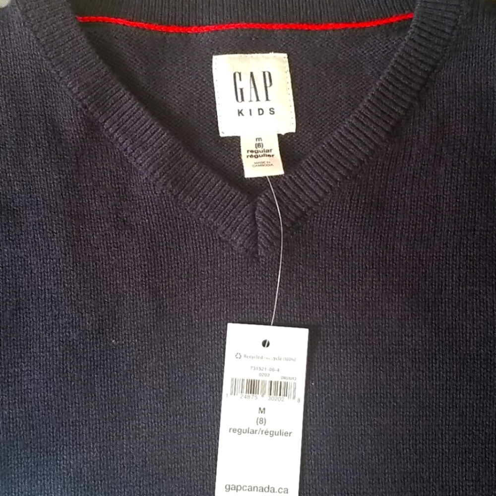 GAP Boys v-neck sweater sz 8